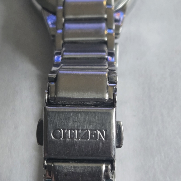 Wat - Picture 3 of 3